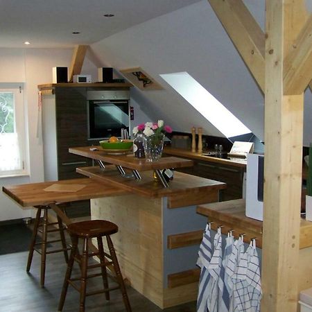 Loft-Ferienwohnung Zur "Kfz-Schenke" Apolda Exterior photo