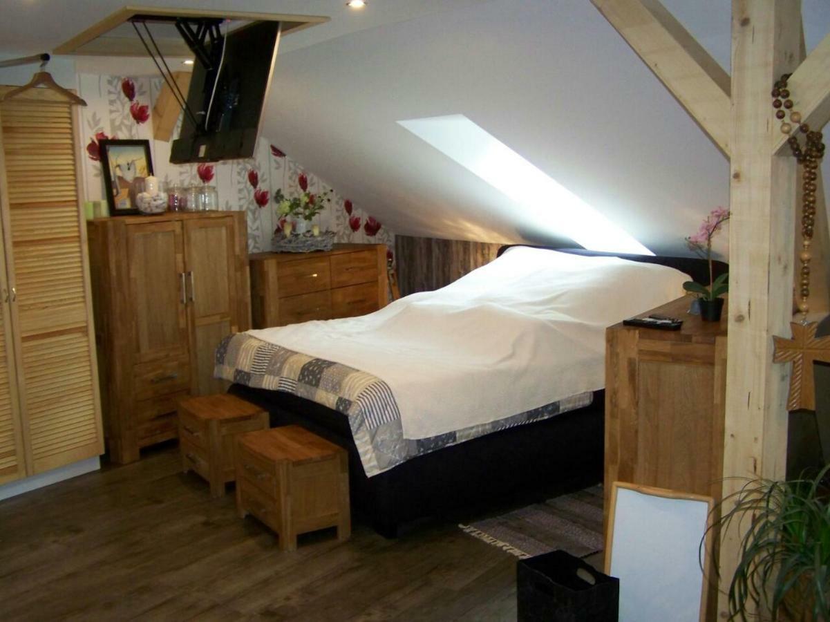 Loft-Ferienwohnung Zur "Kfz-Schenke" Apolda Exterior photo