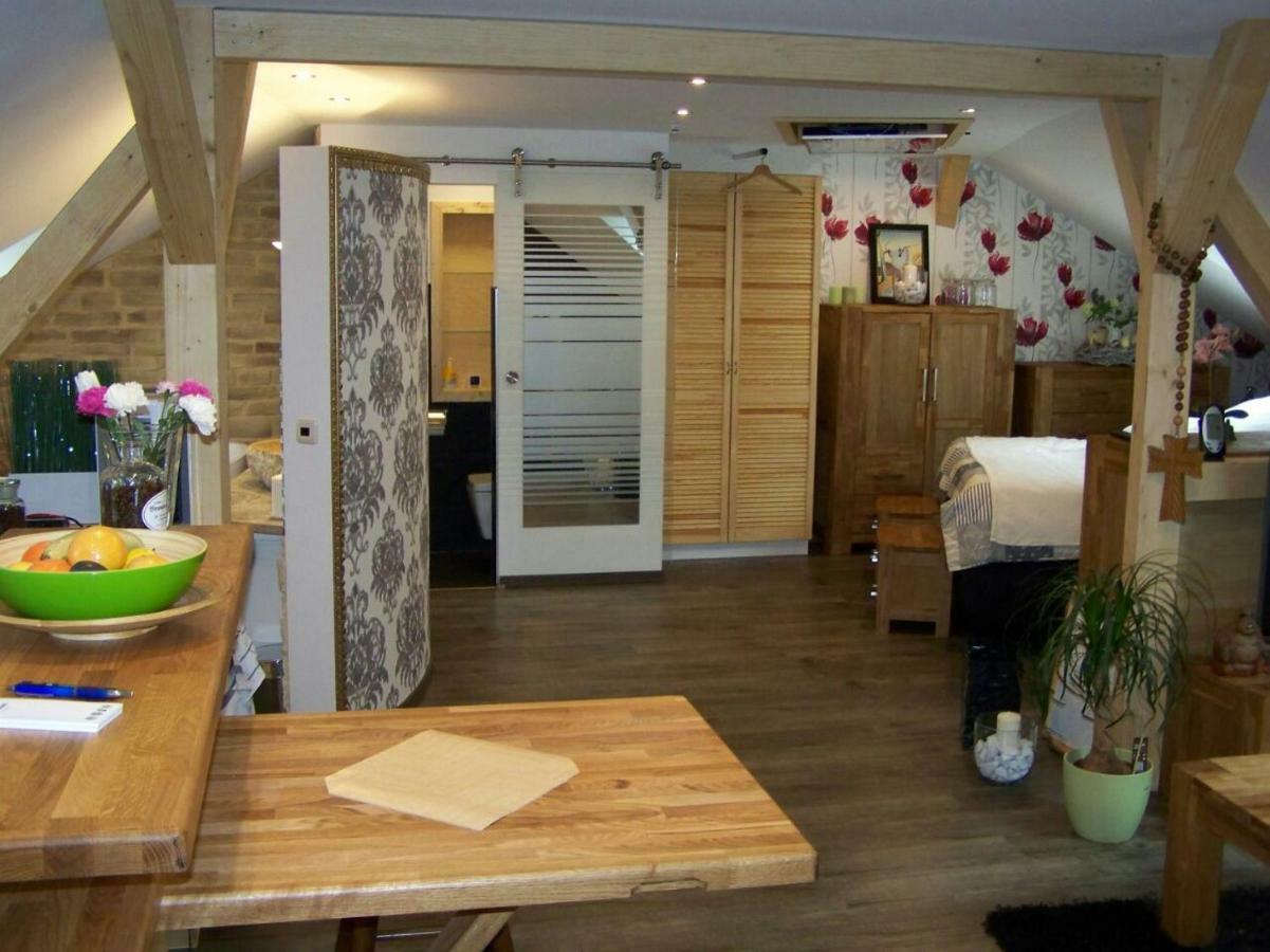 Loft-Ferienwohnung Zur "Kfz-Schenke" Apolda Exterior photo